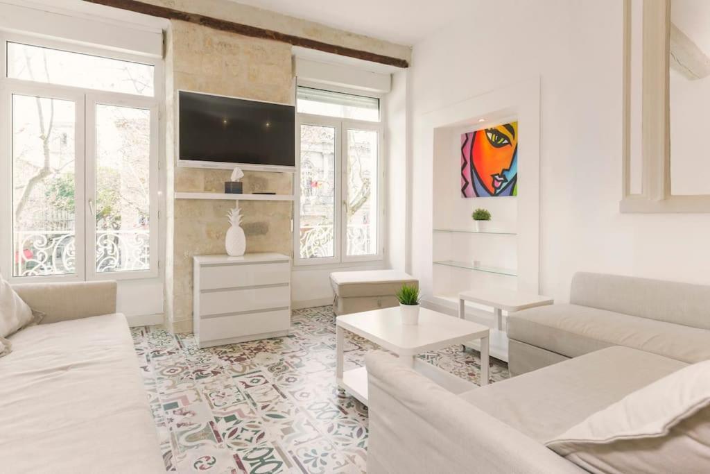Апартаменти La Loge De L'Horloge - 1 Min Palais Des Papes - Ac Clim - Wifi - Hypercentre - Vue Sur Le Carrousel Авіньйон Екстер'єр фото