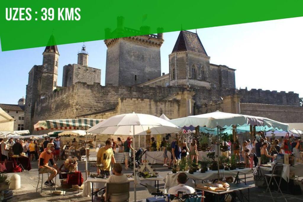 Апартаменти La Loge De L'Horloge - 1 Min Palais Des Papes - Ac Clim - Wifi - Hypercentre - Vue Sur Le Carrousel Авіньйон Екстер'єр фото